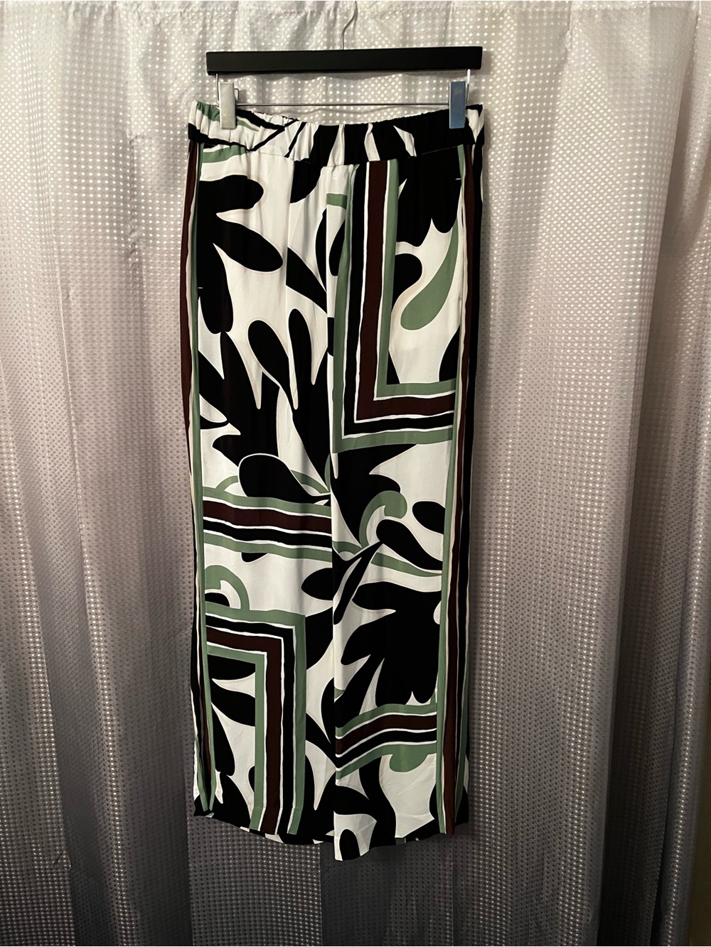 Abstract Print Midi  Pant in Black, White & Green